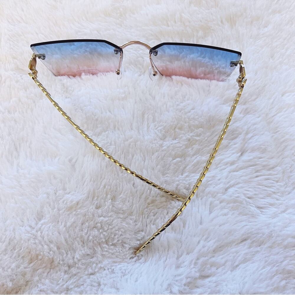 Skyla Blue & Pink Gold Chain Link Oversized Sunglasses - Picture 8 of 10